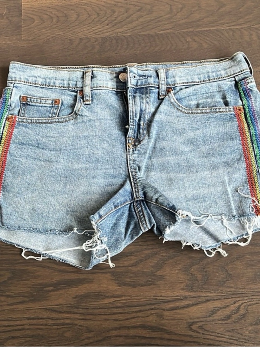 Gap Jean Short with Rainbow detail Side Trim